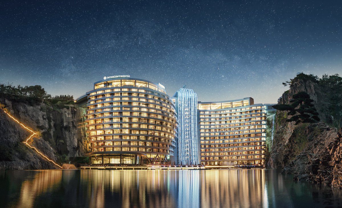 WeChatPayTeam's tweet photo. [WeChat Pay brings groundbreaking transformation to the world’s latest #ArchitecturalWonders]

WeChat Pay and IHG are transforming the latest InterContinental Shanghai Wonderland into a truly smart hotel!

#WeChatPay #IHG #InterContinental #ShanghaiWonderland #SmartHotel #China https://t.co/ywFB8hO4CP