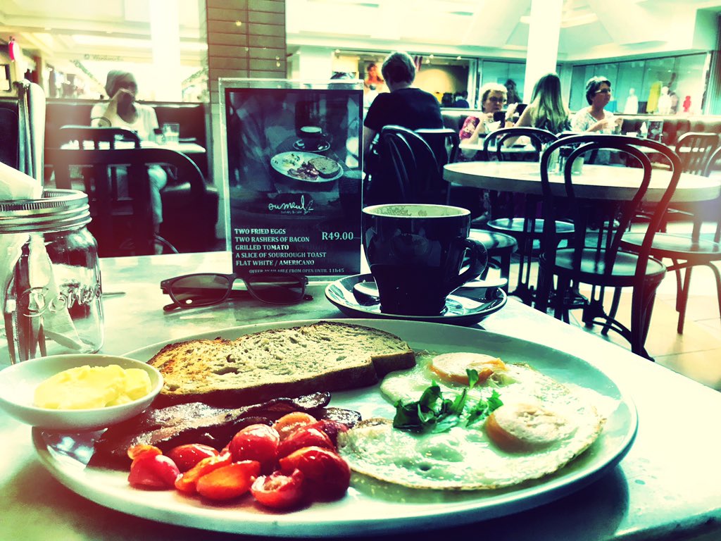 Forget #blackfriday
Check out this crazy special at 
<a href="/oumeulbakkery/">Ou Meul Bakkery</a> <a href="/BootleggerCC/">Bootlegger</a> 
#backinblack
(R49 for 2 fried eggs, 2 rashers of bacon, grilled tomato, big slice of sourdough toast &amp; a flat white or americano). <a href="/AntonieB1/">AntonieB</a> <a href="/DeWaalBasson/">De Waal Basson</a> <a href="/pieterbloem/">Pieter Bloem</a> 
👏👏👏👏👏👏👏👏👏👏👏👏