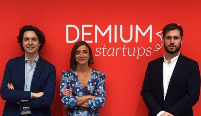 ElReferente's tweet photo. La firma de servicios jurídicos @metricson y la incubadora @DemiumStartups firman un acuerdo para ofrecer asesoramiento legal a más de 100 proyectos

https://t.co/XBQQWsJbqQ https://t.co/5lFDlYuTnW