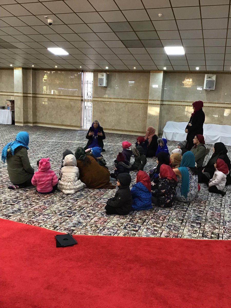 Lift_Feversham's tweet photo. #EarlyYears Nursery visited the Gurdwara today ๐ @GNGBradford @sikhsinleeds @FevershamSchool #Sikhism #ReligiousEd #LocalVisit #Nursery #EYFS #EarlyLearning https://t.co/0lJ9Ay9hgi