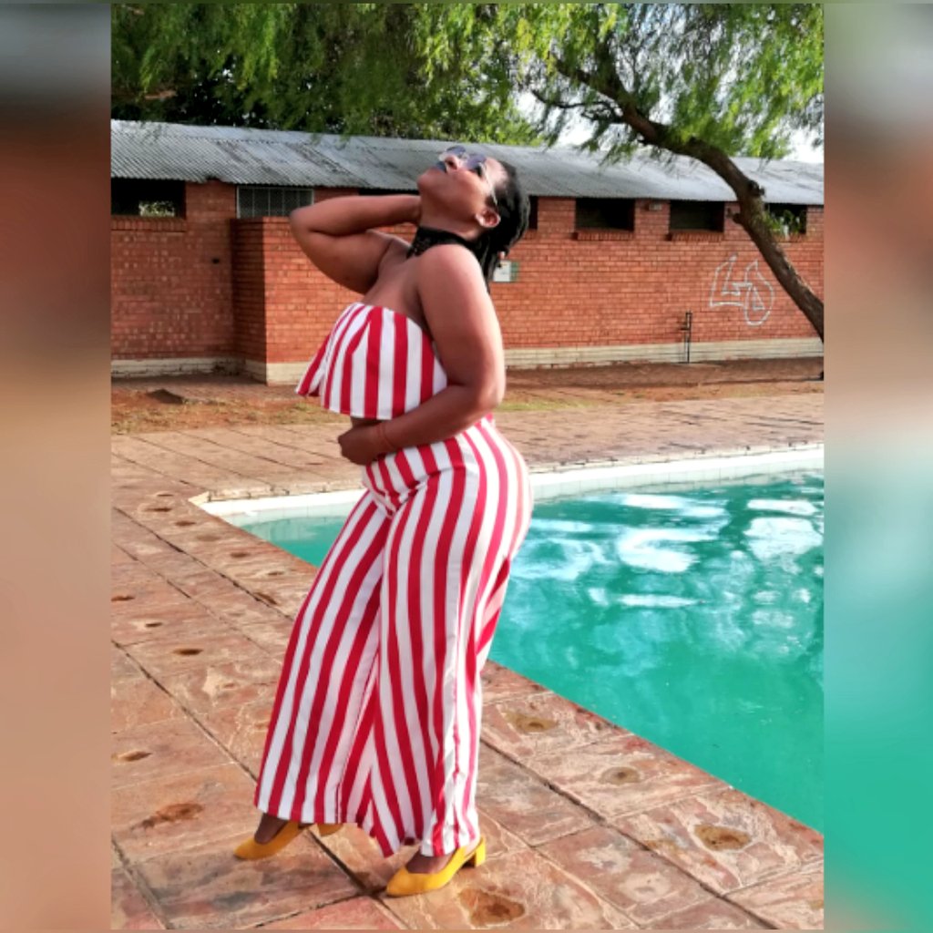 deedow_kay's tweet photo. #issasummerlife vosho😍😍😍🤗 https://t.co/GF1sfhjA8D