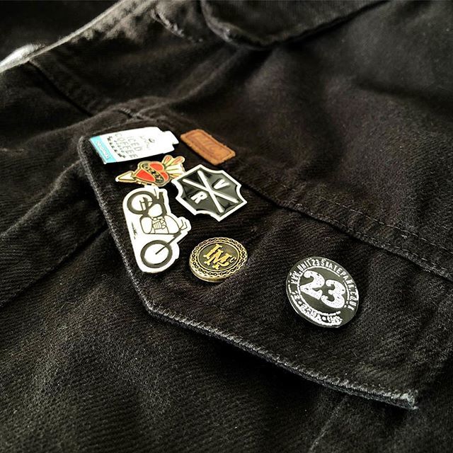 Unit23 enamel pin badge, £6 shipped to your door with stickers. DM us for order information. Also available in our shop. 🤘🏻🛹