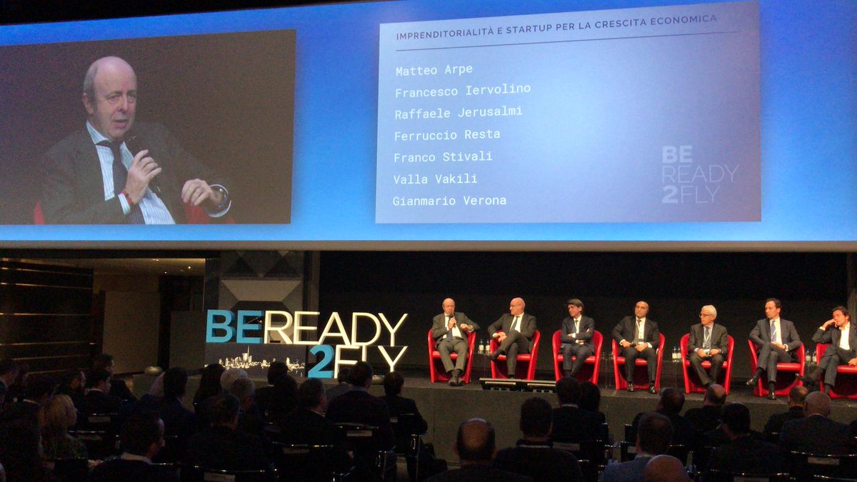 PoliHub's tweet photo. #BR2F Raffaele Jerusalmi, AD @BorsaItalianaIT “Il problema principale sono gli investitori. All’inizio è facile finanziare la startup, quello che manca sono gli investitori di terzo e quarto round perché in Italia mancano le skillset". https://t.co/lTTQelLK4u