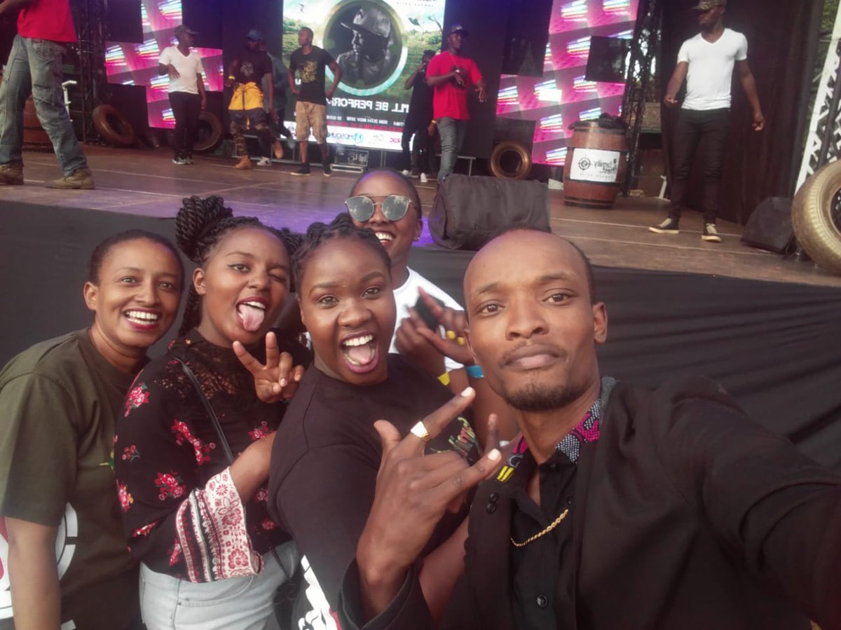 Plank28633844's tweet photo. Family fest Dopest #familyfestke 
#Forcesunite https://t.co/UOpPUSBvq0