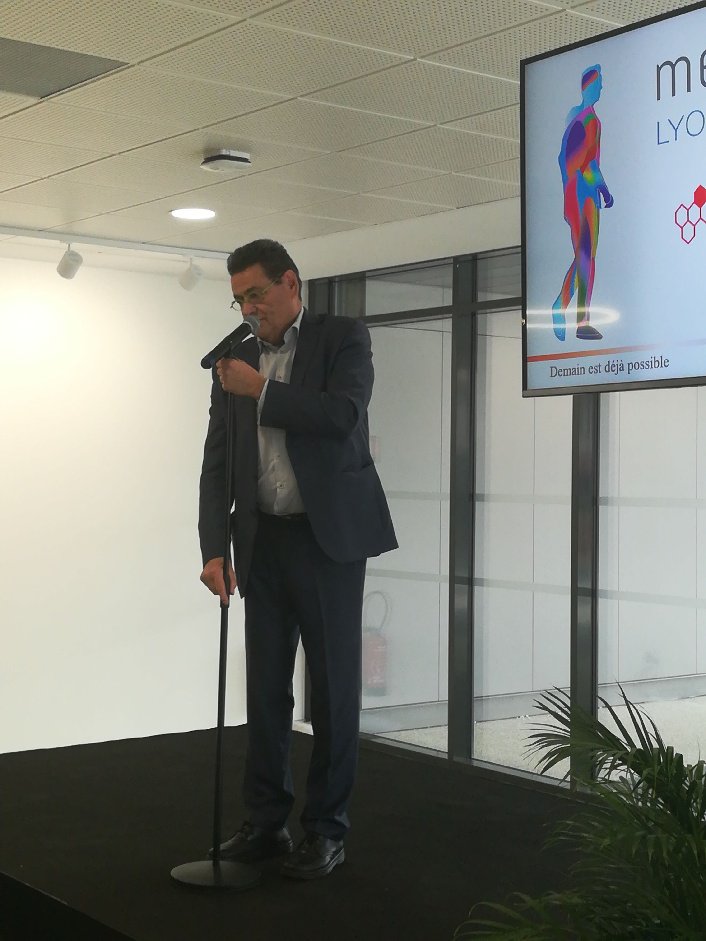 MedipoleLV's tweet photo. #EVENEMENT Aujourd'hui a lieu la remise des clés du @MedipoleLV en présence des équipes @CapioFrance et #Resamut, Dr Jean-Yves Grall, DG de l'ARS Auvergne Rhône-Alpes, @JeanPaulBret Maire de @Villeurbanne, ainsi que l'ensemble des collaborateurs du projet. https://t.co/kkv4qzVrPe