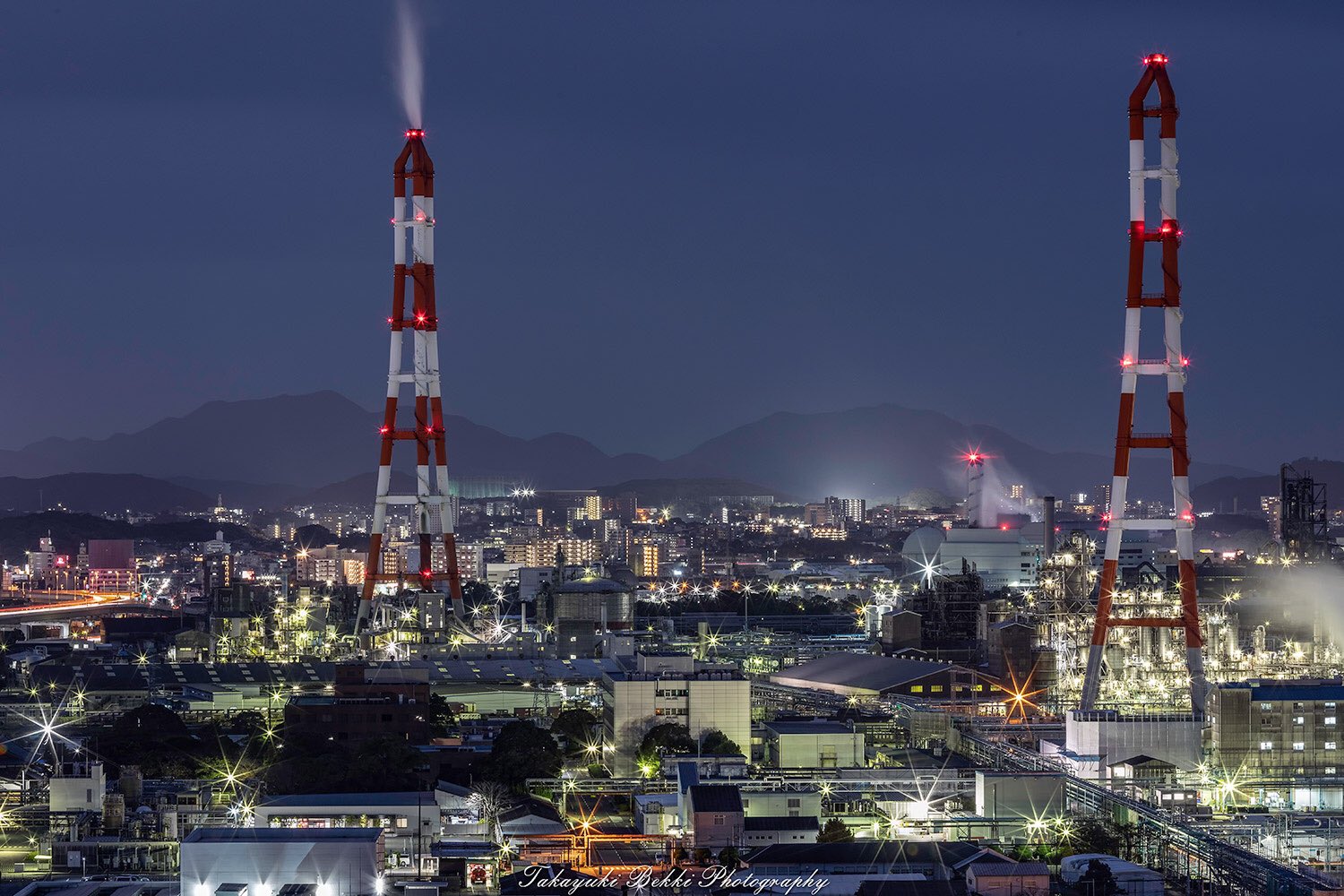𝕋𝕒𝕜𝕒𝕪𝕦𝕜𝕚 黒崎城址からの北九州夜景 工場夜景 北九州工場夜景 黒崎城址 好きっちゃ北九州https T Co U5b6nlbkm6 Twitter