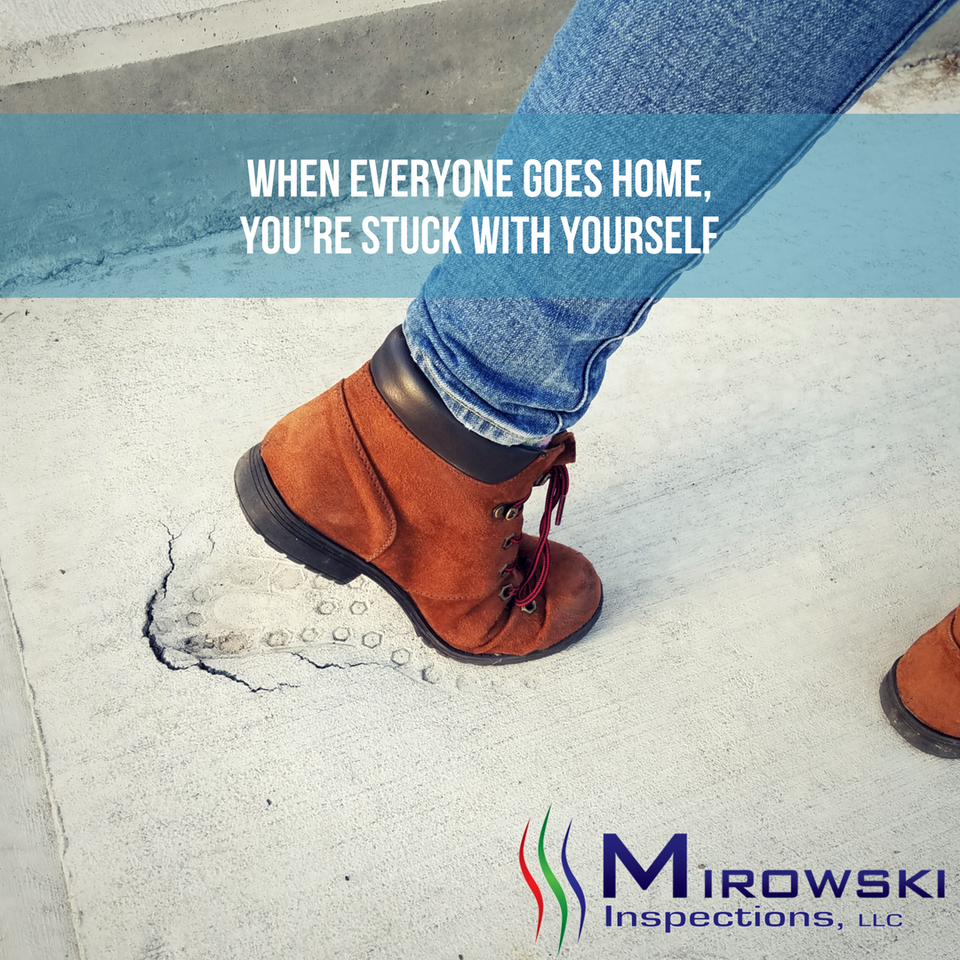 MirowskiInspect's tweet photo. Choose wisely.  Don't get stuck.  https://t.co/RrhCQJr0qU
.
.
#home #love #integrity #strength #motivationmonday #insprie #service #homeinspections #inspectionbusiness #springfieldmo #realestate #homebuying #homeowners #thinkpink #travel #enjoyinglife #wanderlust https://t.co/fk8gxRY9eY