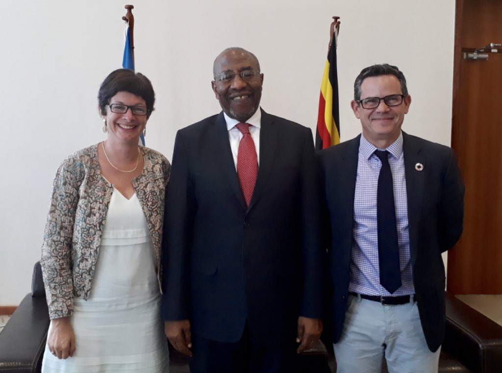 Living_Goods's tweet photo. We are delighted to continue partnering with the Ugandan government and key players like the PM to strengthen community-based primary health care services, which we've been doing since 2007! https://t.co/3B2q7utwni