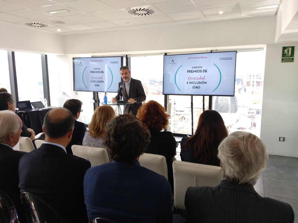 fund_adecco tweet picture