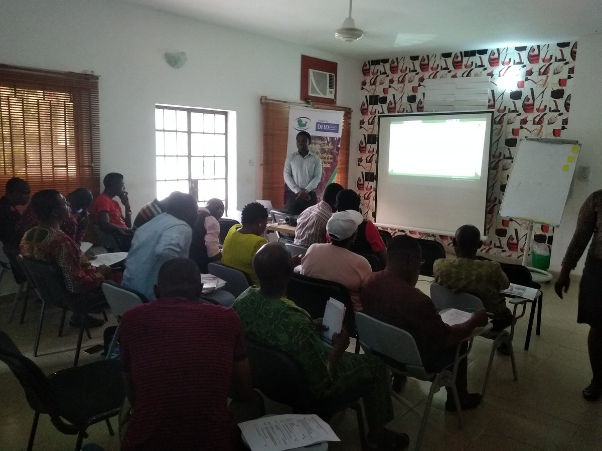 thelifthub's tweet photo. Today at the Hub, Market Development Program (MADE) are having a training program for farmers to get to know their challenges with the market and they can assist in tackling this challenges...
#marketdevelopmentprogram
#training
#lifthub
#calabar https://t.co/3sQrvdMC9M