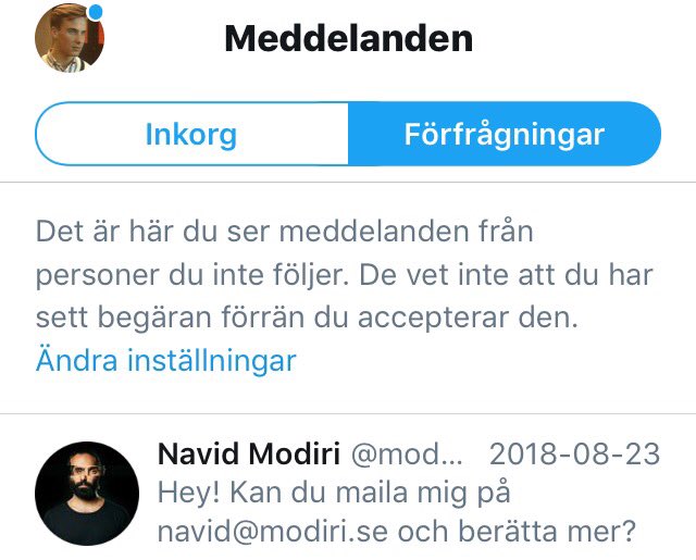 En chans att ställa allt tillrätta. 

Någon som vill berätta ens story.

Och så ser man inte meddelandet förrän tre månader senare.

FML.