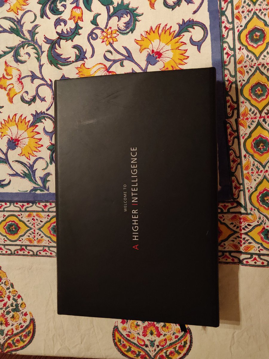 IMSahilBhalla's tweet image. The #huaweimate20pro launches in India tomorrow. First time #Huawei is launching a flagship product in the country. This one rivals the likes of Samsung, Google and Apple in the camera department. #AHigherIntelligence