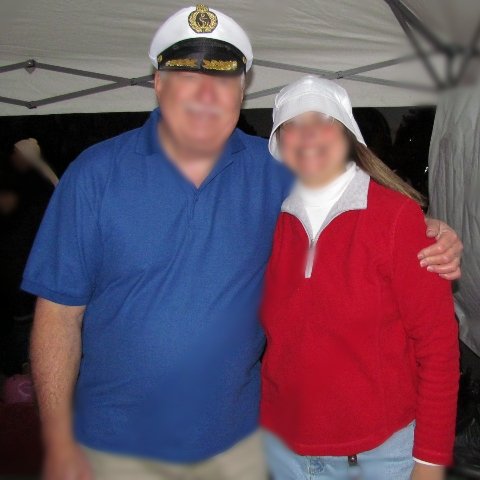 KhronoShift's tweet photo. More reality residue  Skipper and Gilligan had white hats... #MandelaEffect #residue https://t.co/lME5vc3vhX