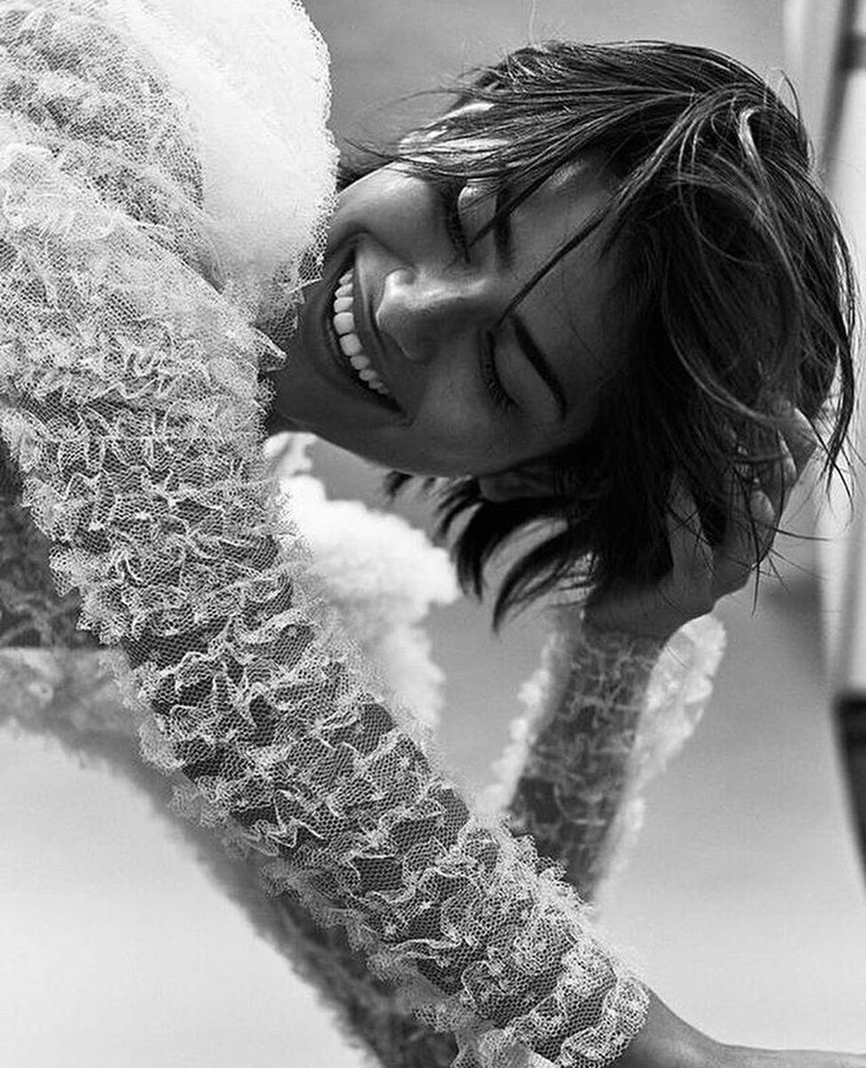 MANDPMODELS's tweet photo. Hannah in @monrowemagazine 🌿 // @jack_oc @allisonbornstein6 @summertran_beauty
#MandP #HannahK #NewFaces #Editorial #monrowemagazine https://t.co/atvRt4TSzO
