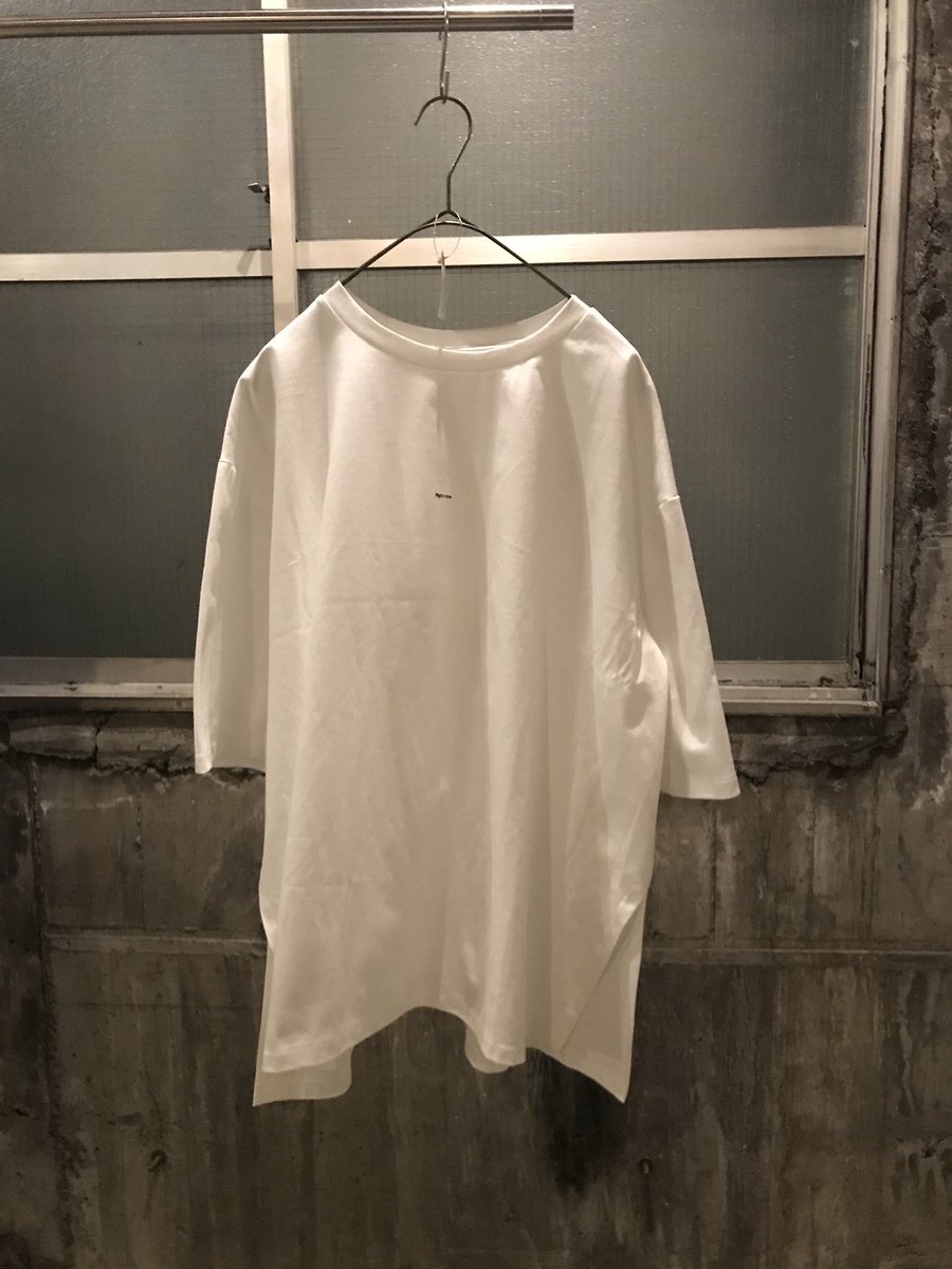 sa_to_ri__'s tweet photo. Suzz / logo cutTee

ネイビーとホワイトの2色。 https://t.co/LxG7qZx33s