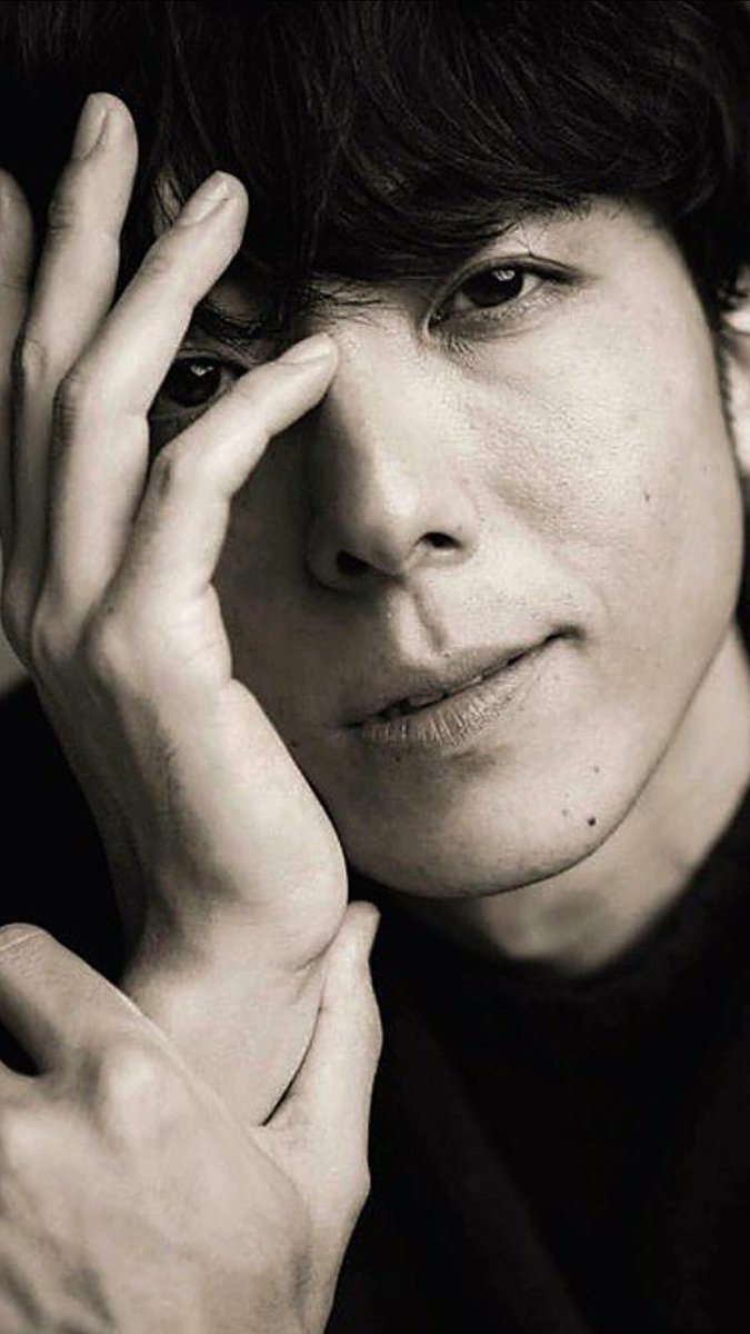 一奈 A Twitter 高橋一生奥二重の会