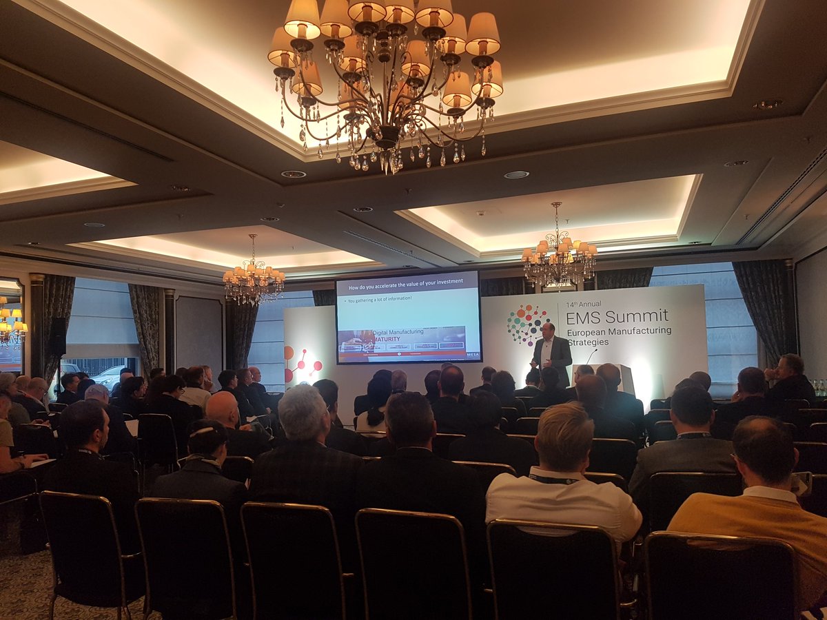 AMSEMS_Summits's tweet photo. 'Advanced analytics are a never-ending story - a journey you're always learning on', Uwe Kuppers, chairman from @MESAp2e says about #bigdata and #dataanalytics at the #EMSSummit https://t.co/RshtzcsVIo