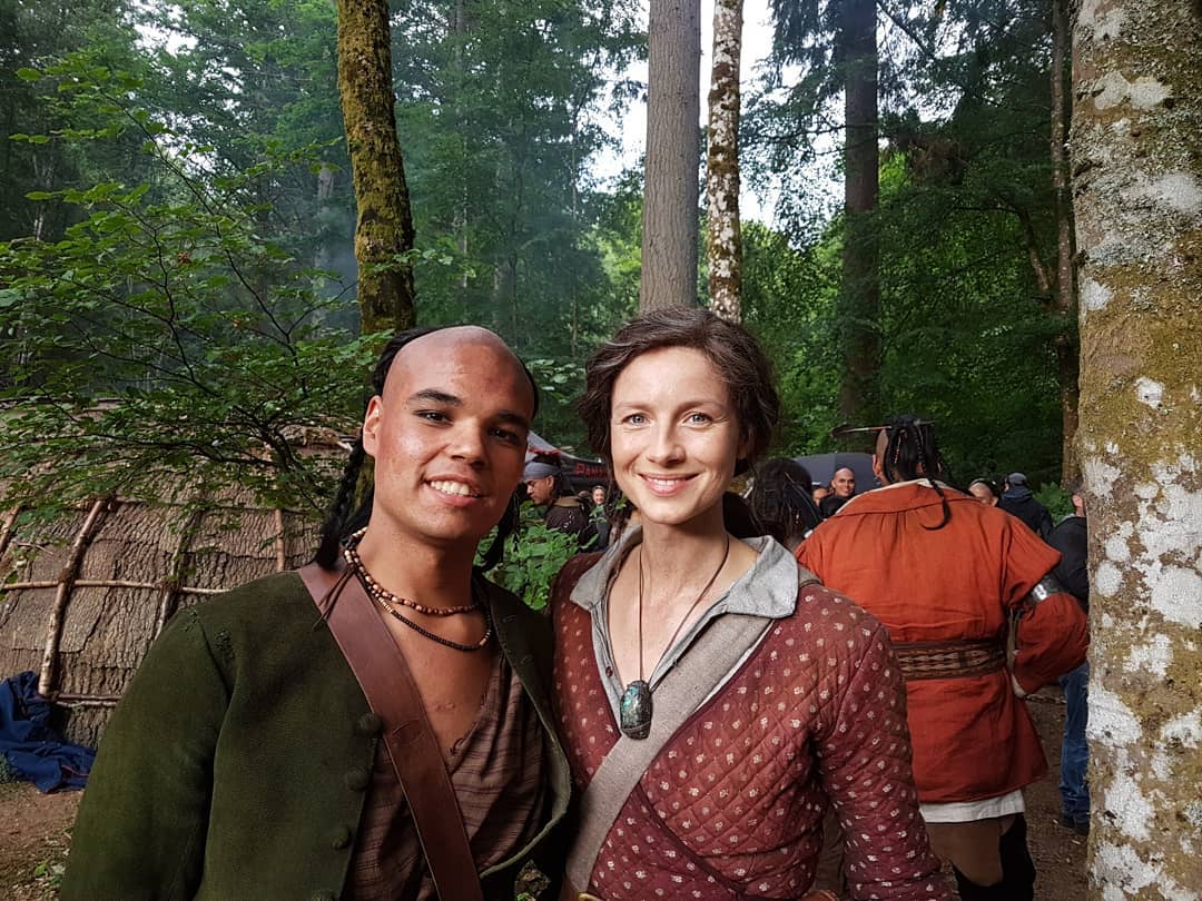 teachercharra's tweet photo. #Instagram #TigerBellerose uno de los actores ha subido estas imágenes con @samheughan @caitrionabalfe @johnhunterbell 
#OutlanderActors #outlanderspain #OutlanderArgentina #Outlanderspanishclan #clannspainnteachoutlander #Outlander #SamHeughan #CaitrionaBalfe #JohnBell https://t.co/qlhoqlQE1d