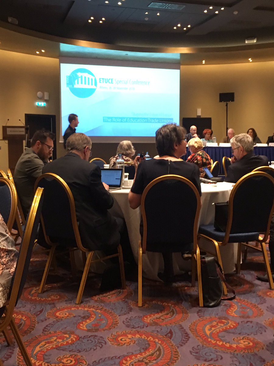 Chevalier209's tweet photo. Atelier sur innovation pédagogique et intelligence artificielle lors de la conférence de @ETUCE_CSEE à Athènes... https://t.co/OtRD1SDC7G
