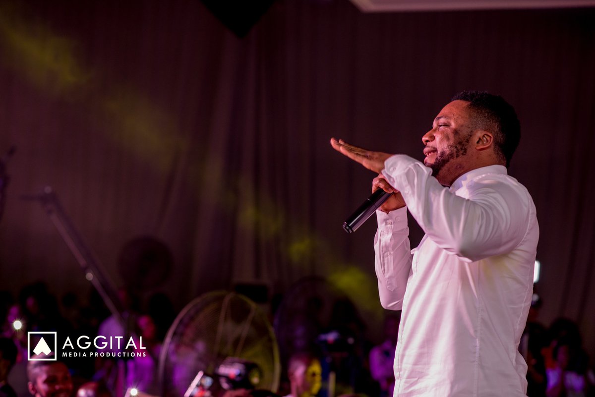 iseoluwaabidemi's tweet photo. Thank you uncle! β€π @DrTimGodfrey
_
Moments from the Unbreakable concert!!
_
Stay tuned for more pictures.
#UNBREAKABLECONCERT #moments
#iseoluwa #newsong #comingsoon #rababa #rababacomingsoon #iseoluwaliveinconcert #TEEGEEEntertainment #iseoluwaabidemi #music https://t.co/BtKBPwpZcM