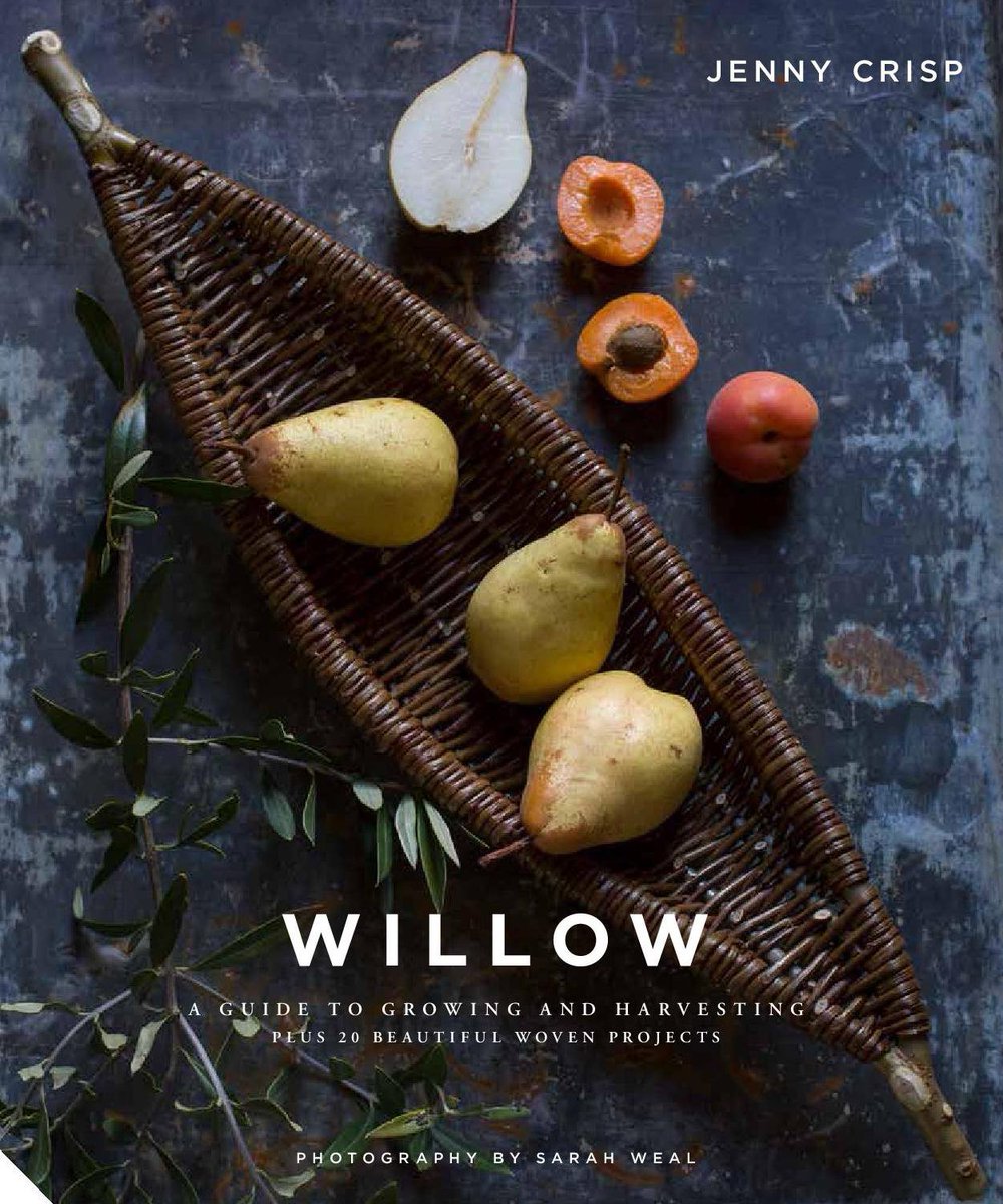 liongalleryleo's tweet photo. On #SmallBizSatUK at the Lion Gallery #Leominster #HerefordHour we will be having a demonstration of willow work and  Jenni Crisp will be signing her new book 'Willow'. #basketmaking #willowwork #enjoylocal from 11am to 5pm. https://t.co/mgQmzGUrEP