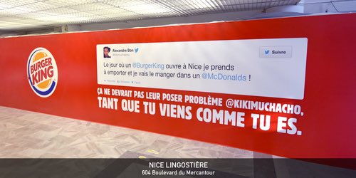 decarnemadelei1's tweet photo. @BurgerKingFR  tourne toujours le streetmarketing sous forme d’humour pour plaire au client donc toujours en cherchant le Buzz ! #RSISTC3A #Fun #Lolilol https://t.co/PVNf3iVE4E