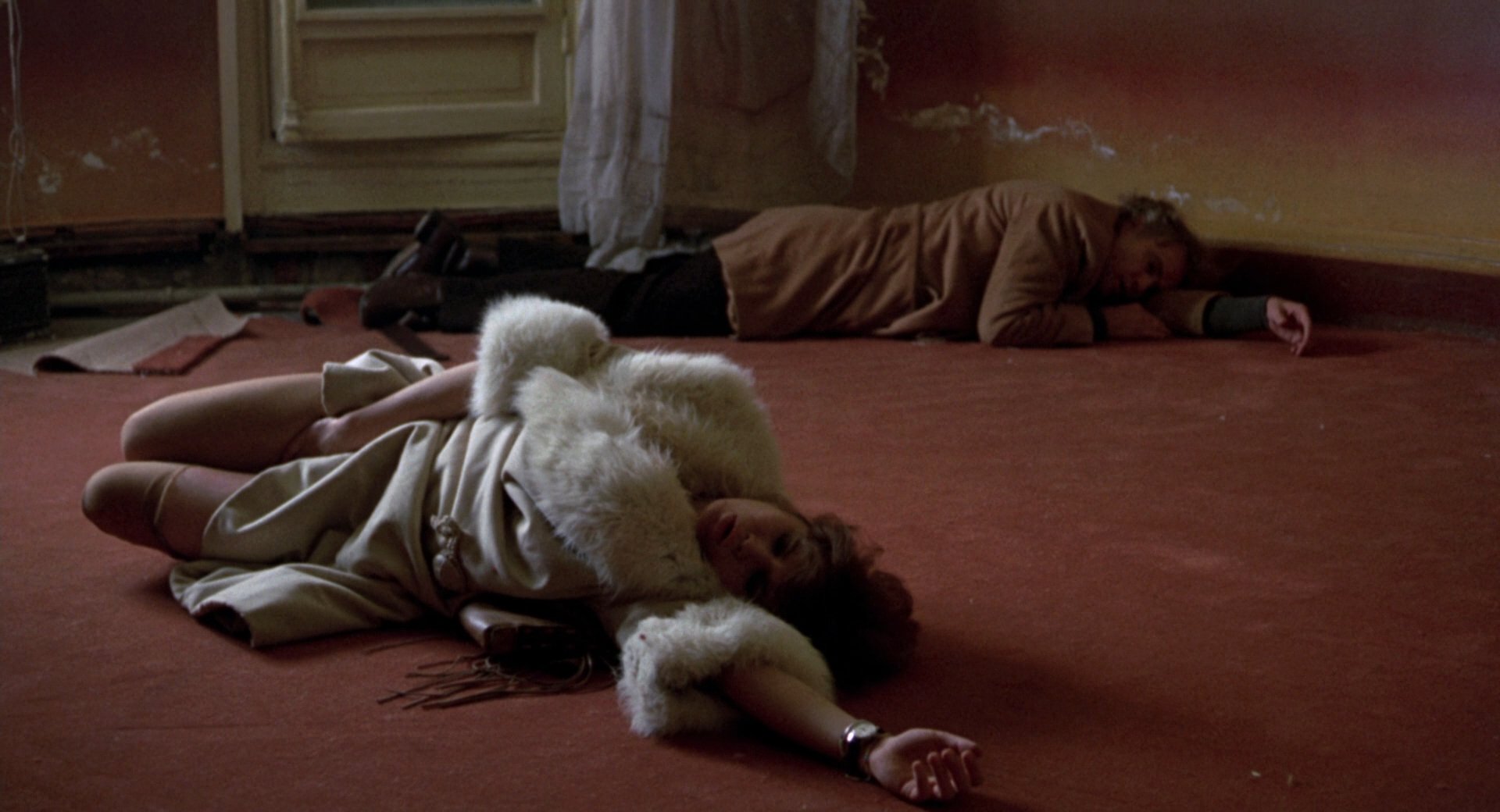 vulva-tolstuhi-parizh-seks-film-dasha-porno