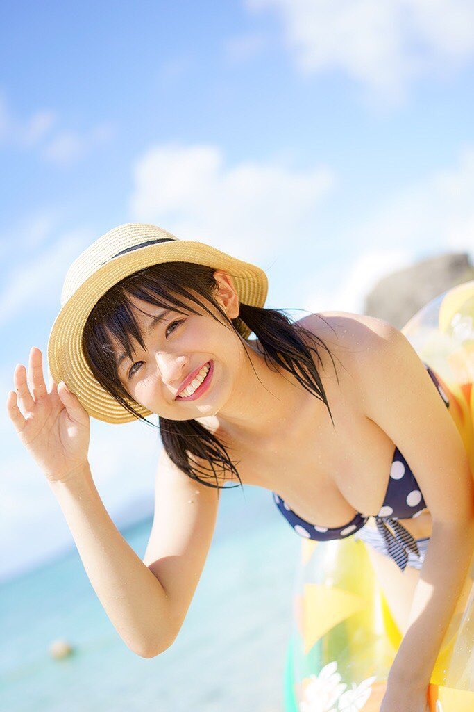 発売】西葉瑞希 初1st写真集「記憶」を発売決定‼️ 沖縄4日間の屈託の
