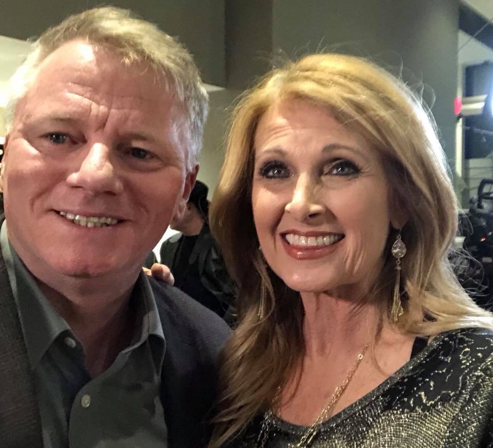 Happy Birthday to Linda Davis 