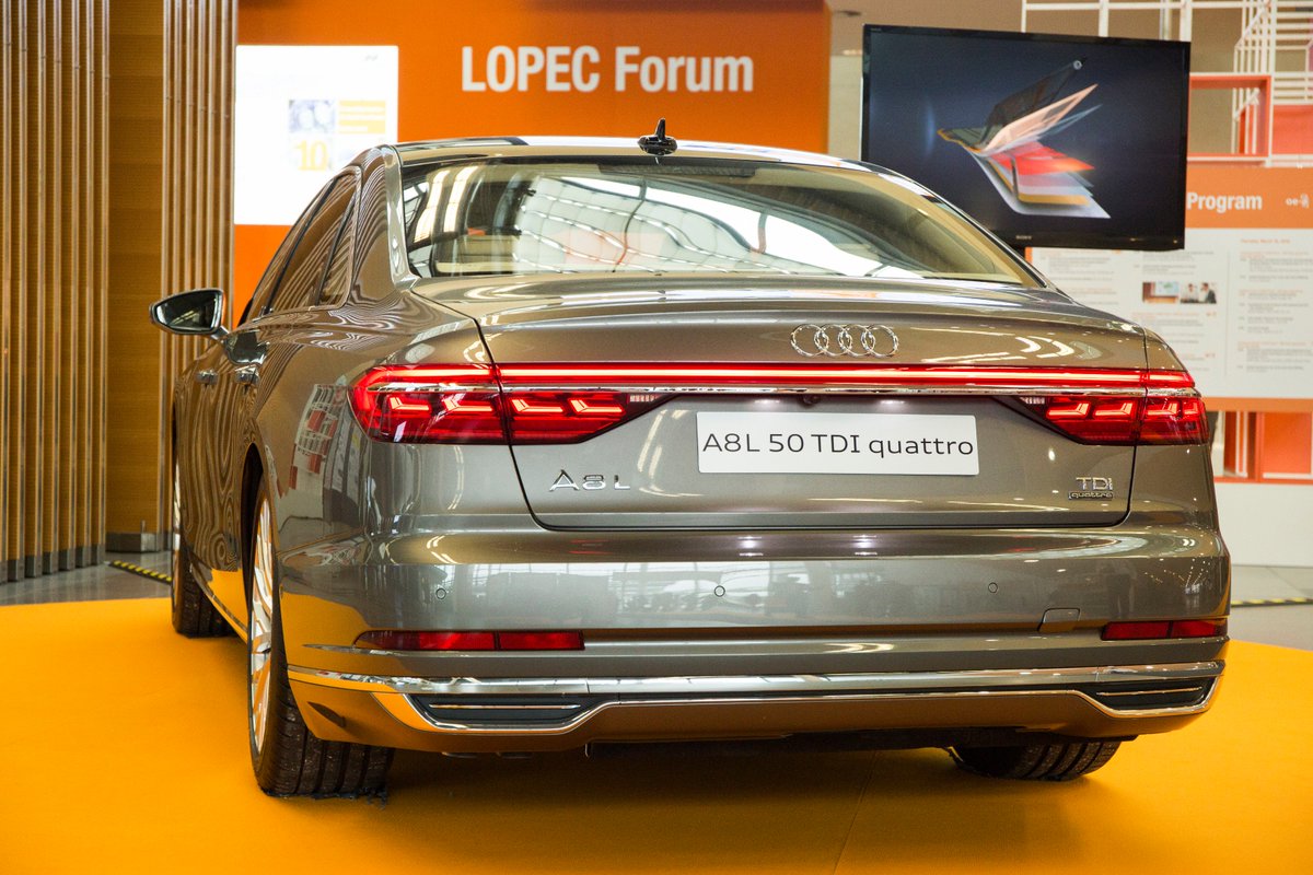 OEAonline's tweet photo. #3D #StructuralElectronics: A new dimension of #mobility | Sensors, lights or displays: More and more electronic components in the #automotive sector are being printed. And there are no limits to the design. #LOPEC2019 @LOPECMunich | https://t.co/nl8MmdAwN1 https://t.co/waSWy6KXTR