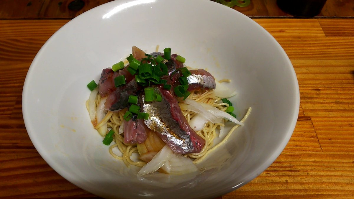 hirojyu7's tweet photo. 寿製麺 よしかわ 上尾店
限定 牡蠣のクリーミーつけ麺
アジそば

牡蠣のクリーミーつけ麺( ﾟДﾟ)神ｯ!!
ぷりぷりの牡蠣たまらんす(*´Д`)
イワシ未入荷で登場したアジそばも最強美味(*´∀`)♪
東京進出したよしかわさんの勢いは止まりませんね！
ごちそうさまでした( ´∀`)/ https://t.co/HMwmZ3EFx7