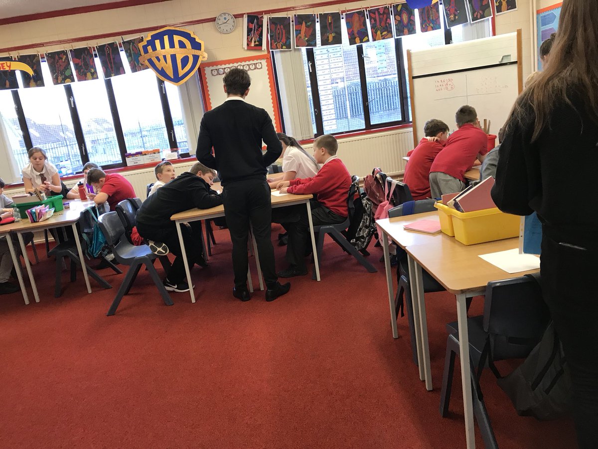 UGS_Numeracy's tweet image. Our third stop today is @aitkenheadS  for the P7 Numeracy Challenge! Good luck to all teams! #NumeracyNews