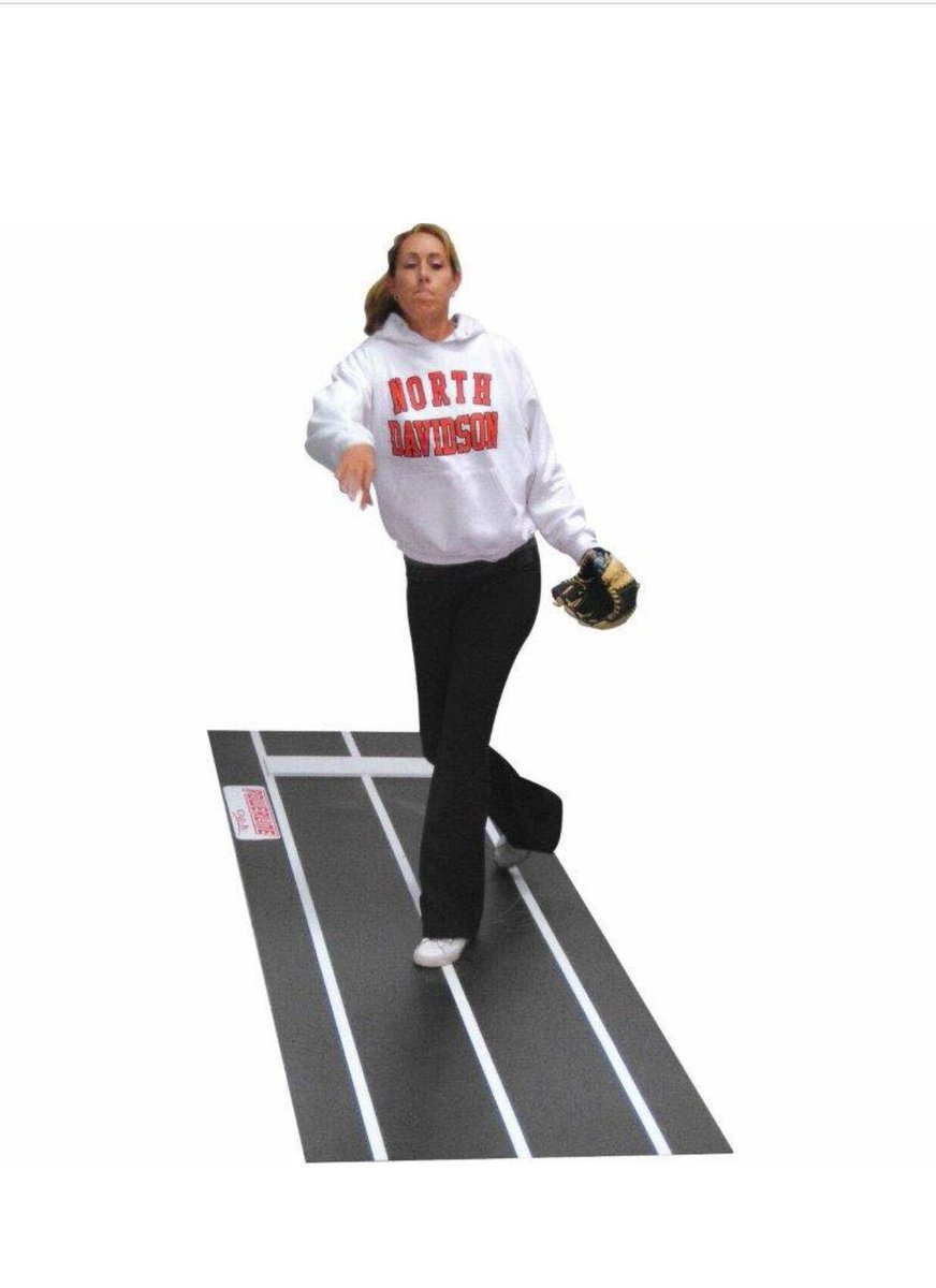 clubksoftball's tweet photo. Cyber Monday sale.  #powerlinepitchingmat #spinrightspinner #spintowin https://t.co/rtXzt95t56 https://t.co/YJ3EGwSwel