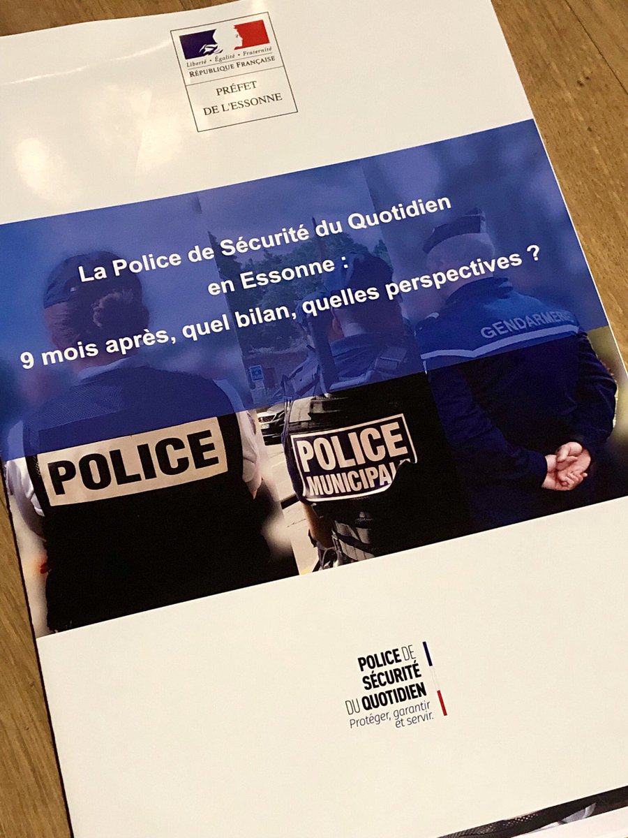 eggarorlop's tweet photo. #fier d’accueillir à @courcouronnes_ le #Prefet, le #pedec, les #élus, les services de #policesmunicipales, #policesnationales et #gendarmerie pour tirer un premier bilan après 9 mois de #PSQ en présence de #laurentnunez #secretairedetat @VilledEvry @EvryCourc #evrycourcouronnes https://t.co/0wDbeGOWIz