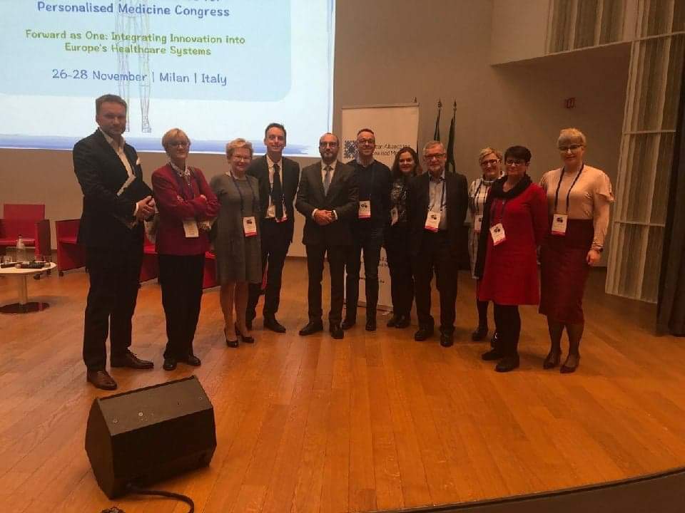 Marcin__Czech's tweet photo. Polska delegacja brała udział w obradach @euapmbrussels w #Mediolan. @MinZdrowia https://t.co/3DnBxjQC4e