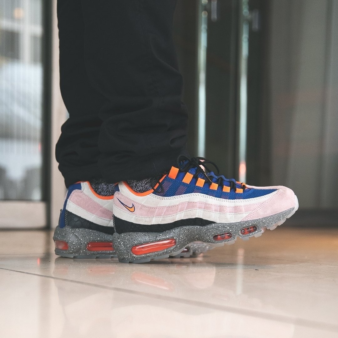 air max 95 champagne safety orange