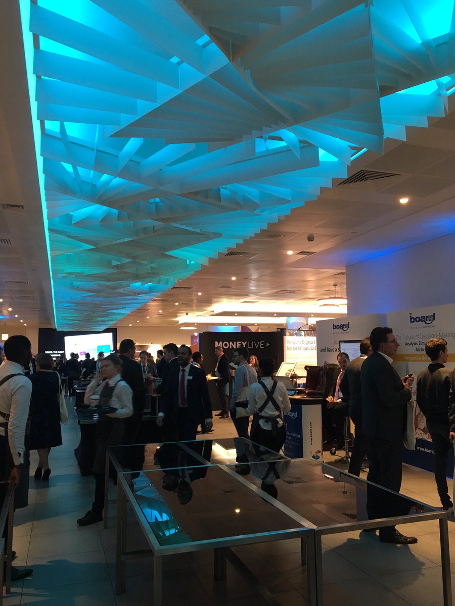 Good to be back in with the @MF_Banking gang again at #MLSummit