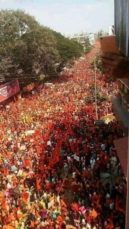 ssr1609's tweet photo. राम लला हम आएँगे, मन्दिर वहीं बनायेंगे.
सेक्युलर अपना ज्ञान कहीं और बाँटे और अपने घर में अनाथालय खोल लें। मन्दिर तो वही बनेगा जहाँ उसकी जगह है।
#MandirWahinBanayenge #MandirPush #Ayodhya #JaiShreeRam https://t.co/yNRH48lL6L