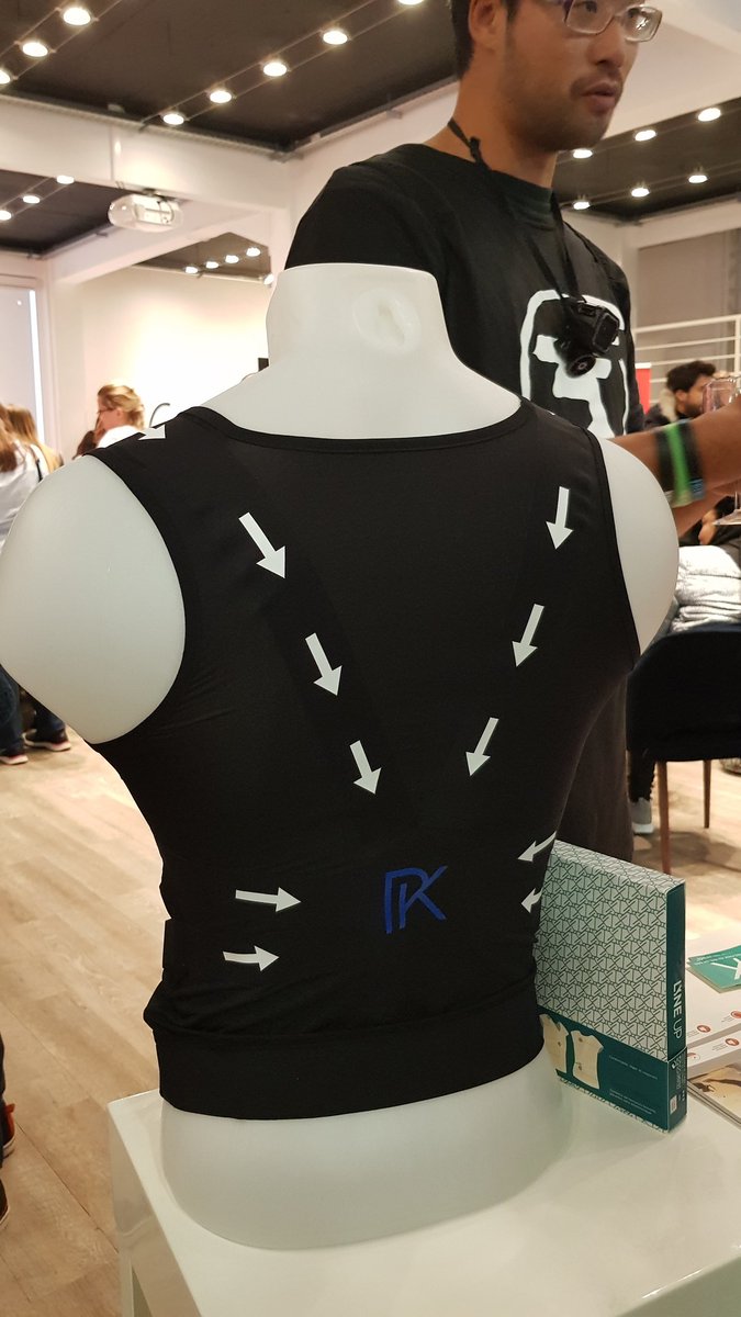 GloseFr's tweet photo. Je suis à la #techpartyo2e. Et j'ai repéré comme innovation #tech #homni pour bien dormir, #lynefit pour le dos, le stabilisateur #weebill et ce judas intelligent #brinno 🤗❤ https://t.co/iiPNRBoVlF