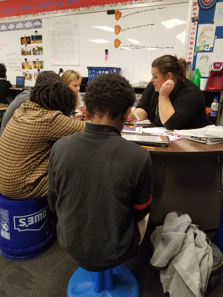 RBlumkeDMS's tweet photo. ❤ seeing NSGR groups when I pop into classrooms! Great job @SIAJaguars T @tchrmrw! #WEareTheKey #JaguarPride #SIARocks #JagsToTheCORE https://t.co/zyo3zyPtFT