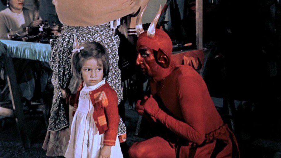 René Cardona's "Santa Claus", starring José Elías Moreno, José Luis Aguirre, Lupita Quezadas, and Nora Veryán, was released on this date in 1959!