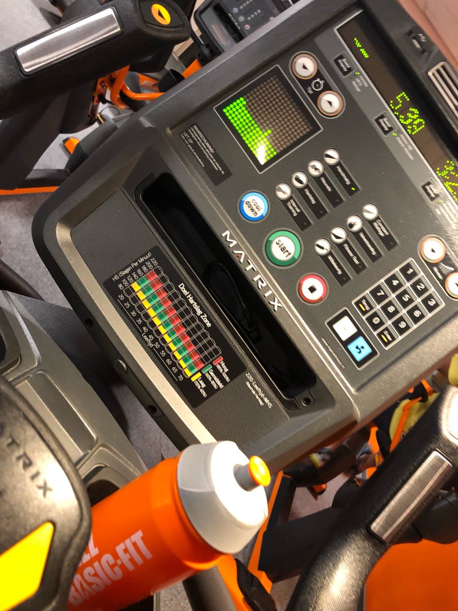 🚴‍♀️ (@ Basic fit w/ @henkravenschot) swarmapp.com/c/5Yf52aCv4pF