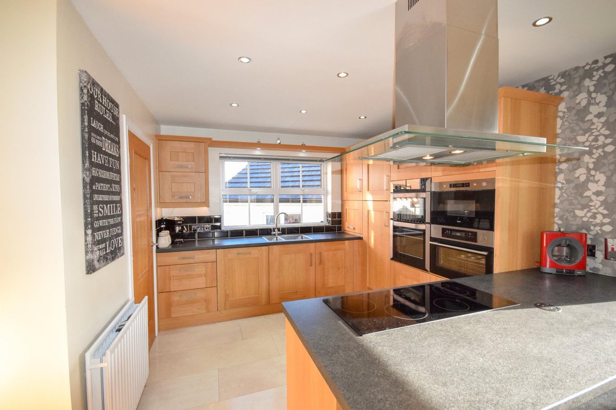 Onlineagentni's tweet photo. New Kitchen ✅
New Bathroom ✅

https://t.co/RiRpBDSb9o https://t.co/Puk7vNwWZs