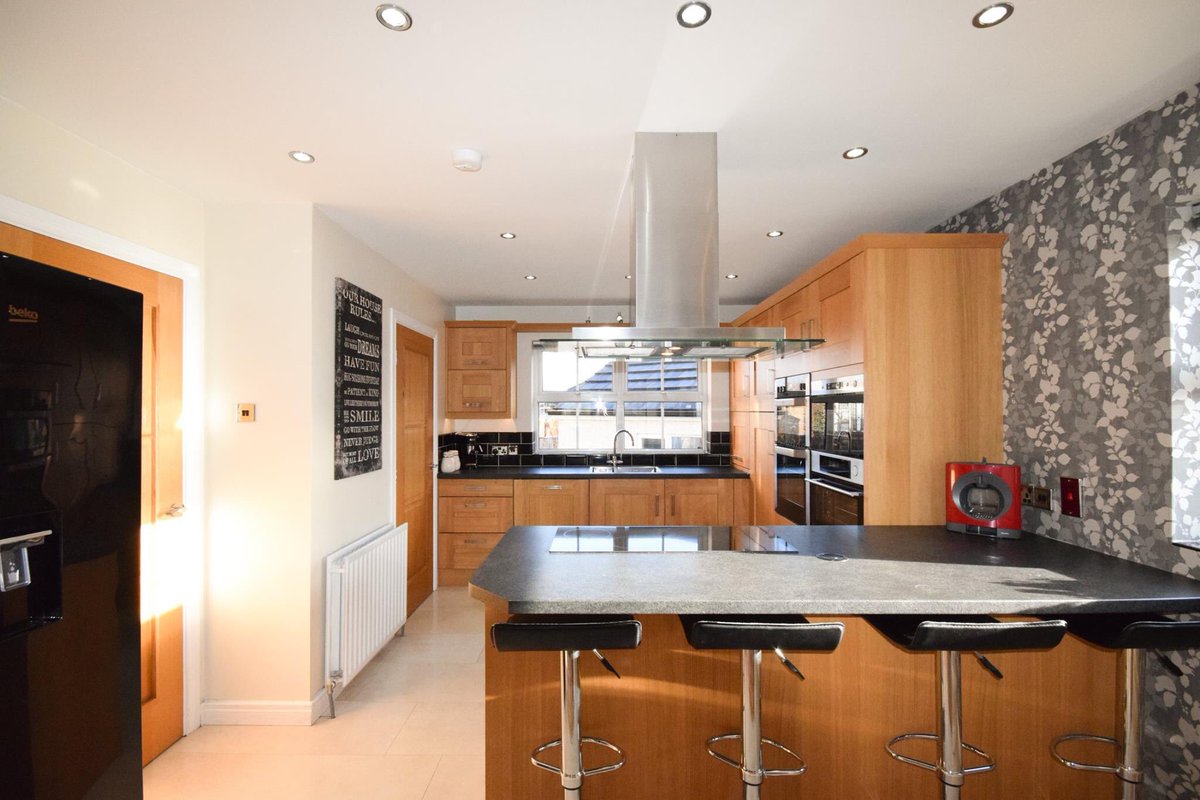 Onlineagentni's tweet photo. New Kitchen ✅
New Bathroom ✅

https://t.co/RiRpBDSb9o https://t.co/Puk7vNwWZs