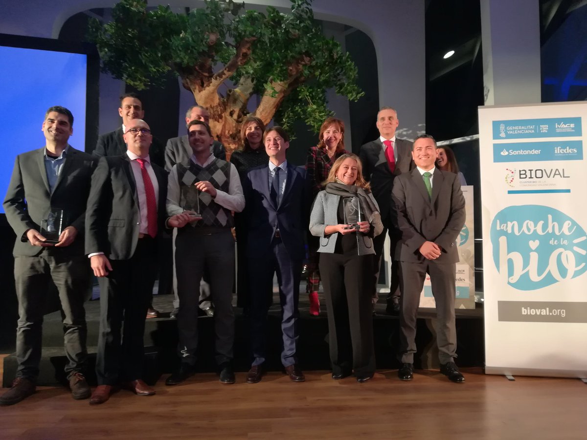 ceeivalencia's tweet image. ¡Protagonistas de los #premiosBIOVAL! @AgrozonoOficial, @IngeliaSL, @epidisease y @bioinicia. ¡Enhorabuena!
#nocheBIO
@BIOVAL_es
