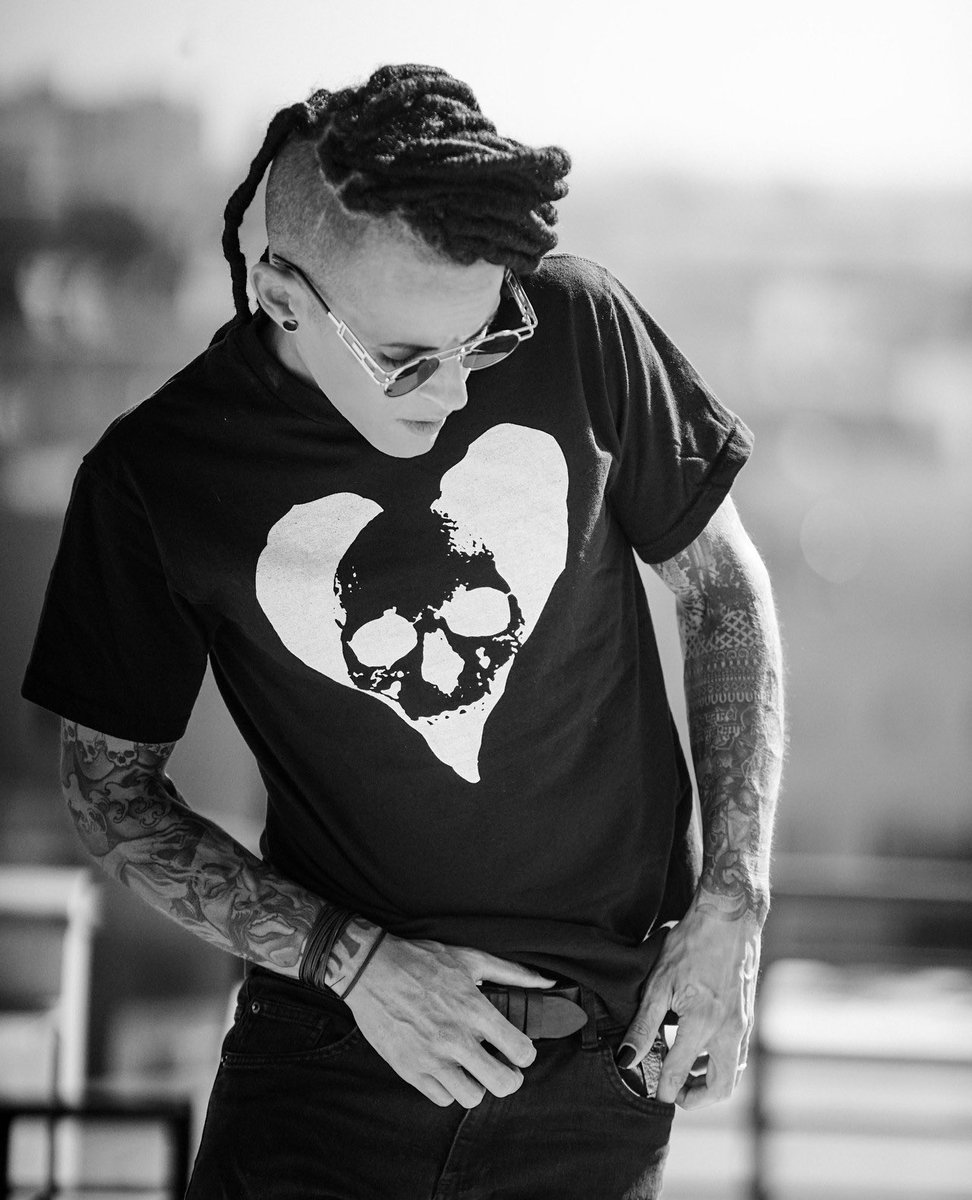 Love_Death_Co's tweet photo. MASSIVE 70% OFF CYBER MONDAY SALE!!  ONE DAY ONLY! 
- CLASSIC LOVE DEATH 50% OFF! TODAY ONLY!⠀
- LAST CHANCE ITEMS 70% OFF⠀
- FREE USA SHIPPING OVER $75⠀
- FREE INTERNATIONAL SHIPPING OVER $150⠀
https://t.co/FcF0sS6ibx https://t.co/stJqrfCe2t