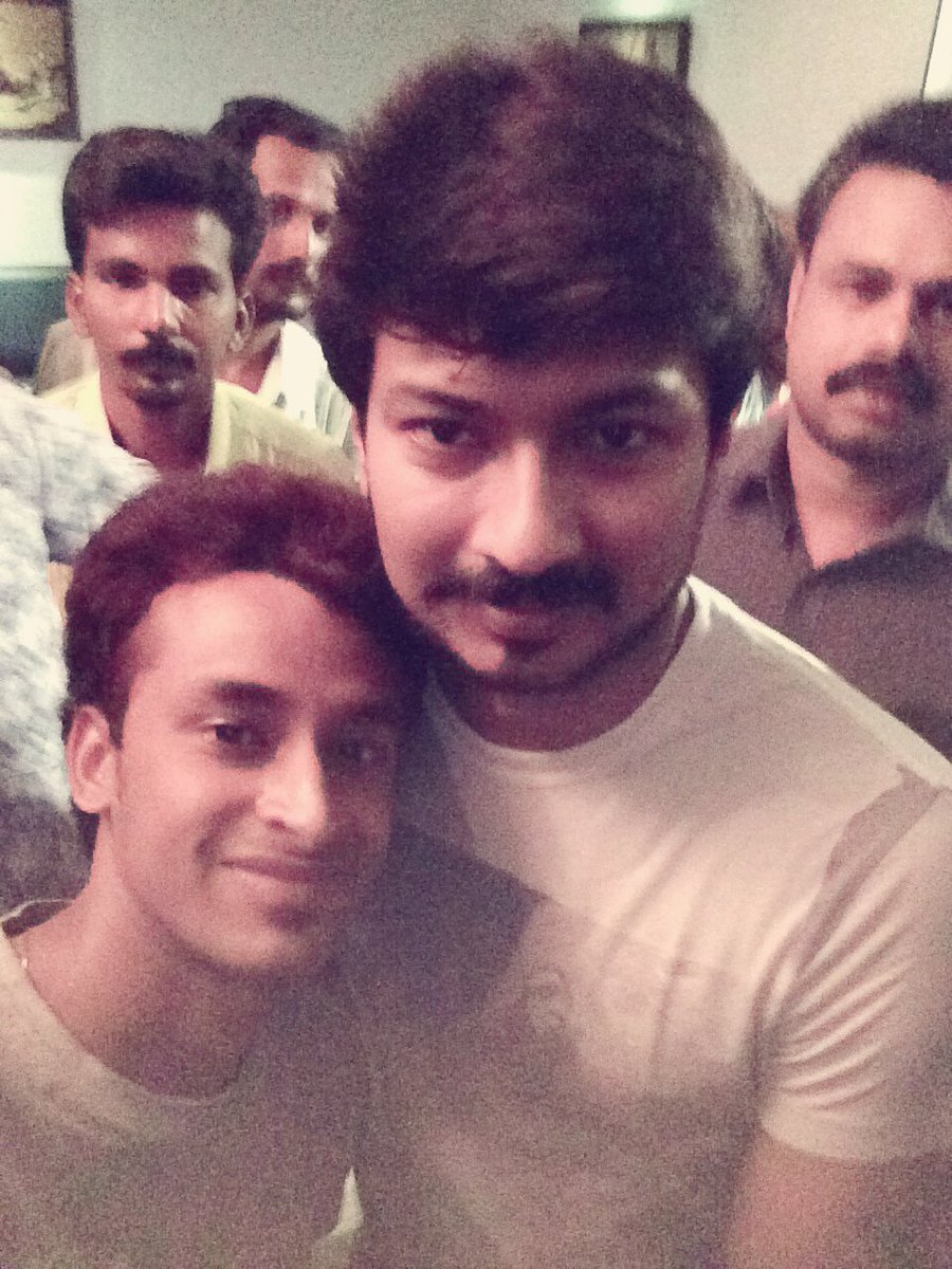 AshikAnchor's tweet photo. 🎂Happy Birthday🎂 Valthukkal to #Actor_Udhayanithi_Stalin
#VaieyadiPulla #AshikAnchor #UdhayanithiStalin #likehim #AnchorMode #TamilActor #Lovelies #Positivevibes #GooDay🎉🎊 https://t.co/plsWS9TJWV