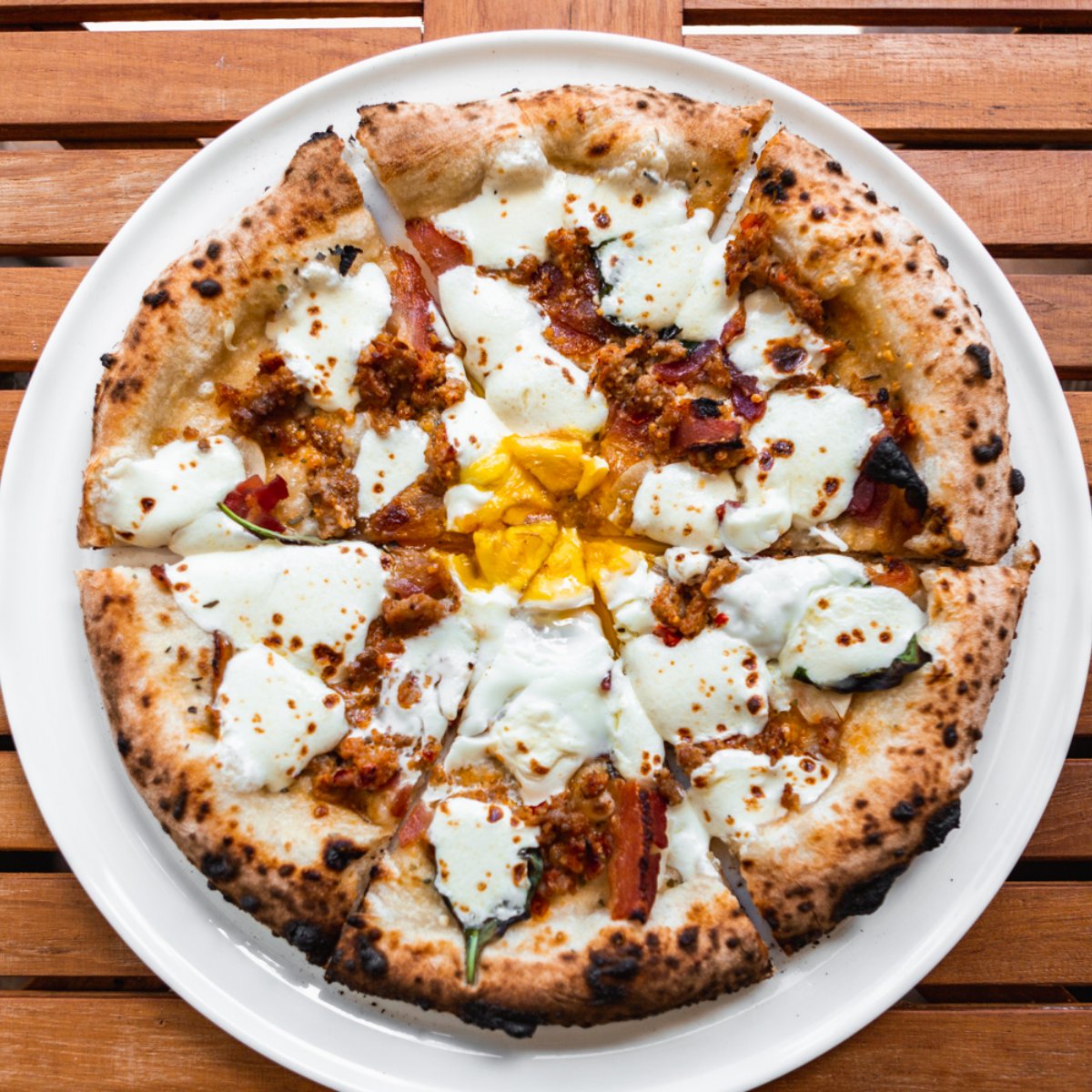 MidiciGnv's tweet photo. We believe in love at first slice. 😍 https://t.co/1nLzSaL0gU