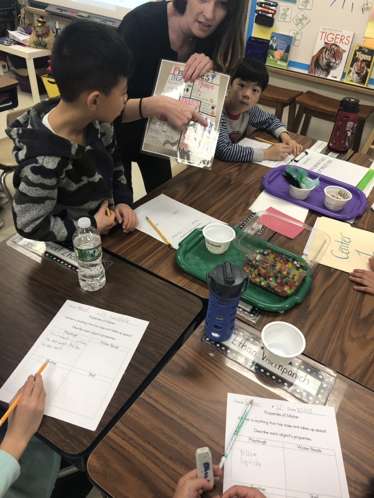 DentonAvenue's tweet photo. Mrs.Lombardi’s class learns about properties of matter. https://t.co/5BGoE46nIm