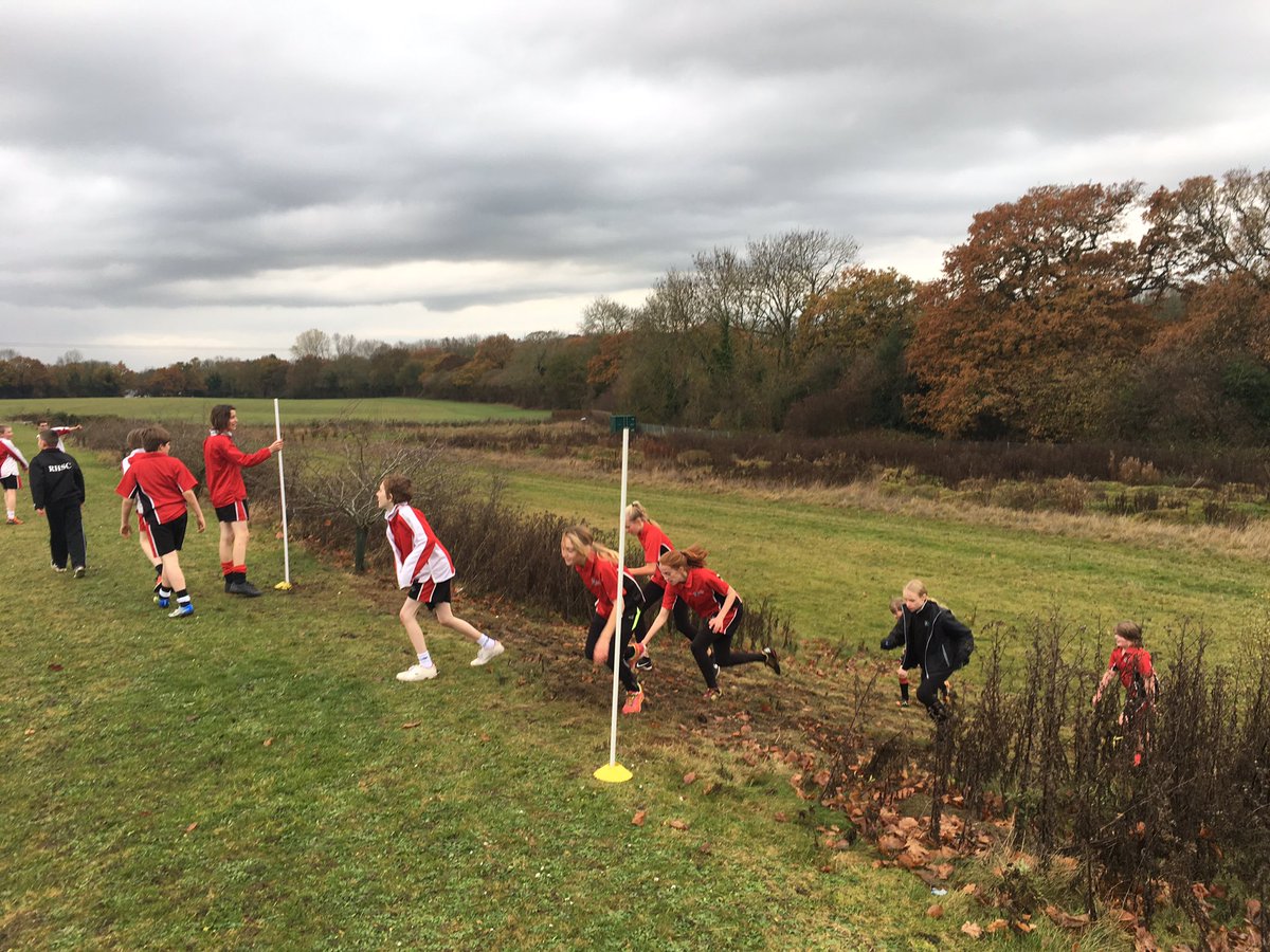 ReephamPE's tweet photo. So the RHSC Tough Mudder course is up and running!🏃🏻‍♂️🏃🏻‍♀️

The Year 8 and 9 students smashed it today!💪🏻

As the week goes on the course will become more muddy so be prepared!🎒

A plastic bag for trainers is an essential!👟 https://t.co/j3sdjI1ku8